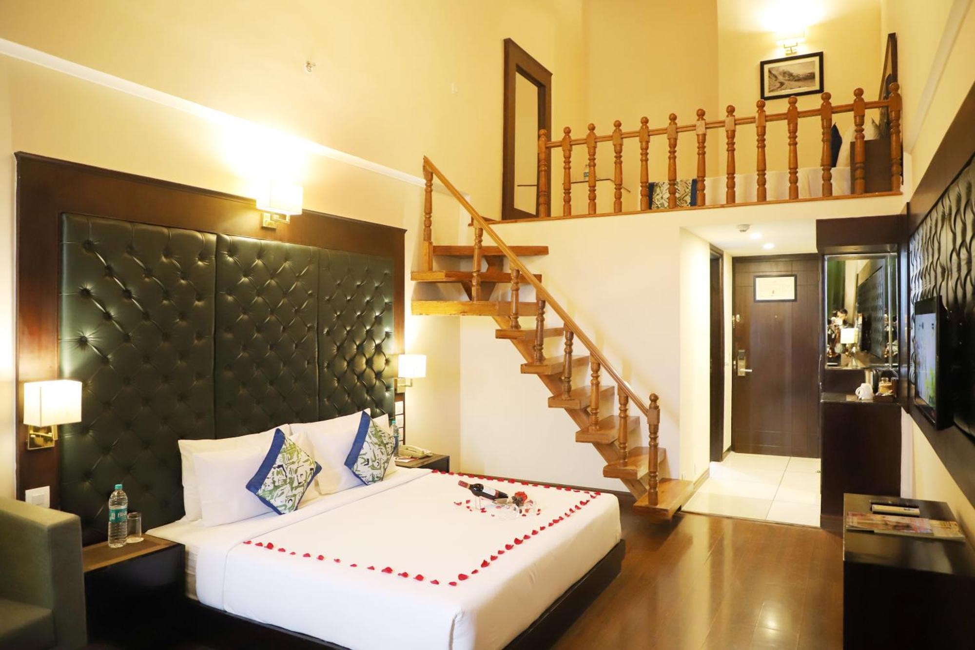 Deventure Shimla Hills Hotel Kandaghat ภายนอก รูปภาพ