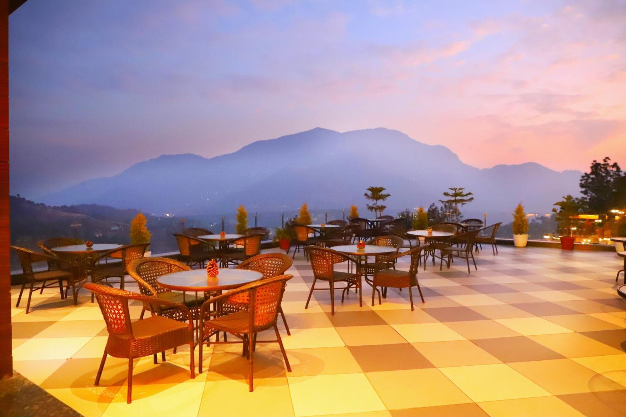 Deventure Shimla Hills Hotel Kandaghat ภายนอก รูปภาพ