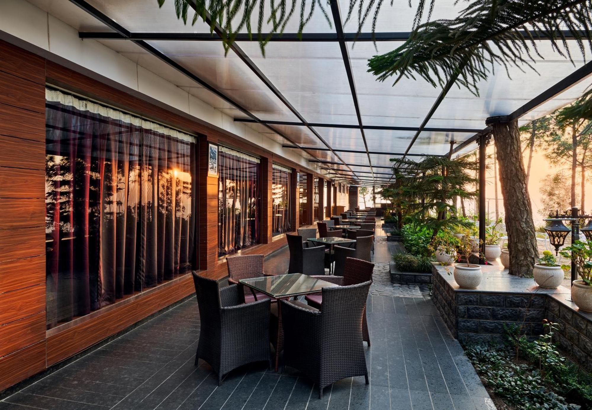 Deventure Shimla Hills Hotel Kandaghat ภายนอก รูปภาพ
