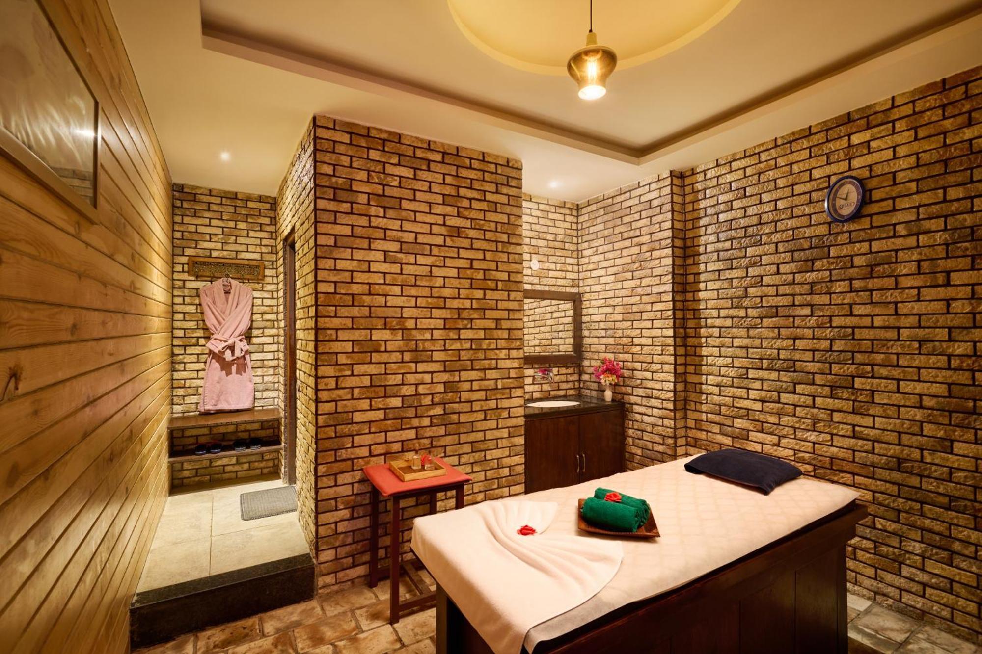 Deventure Shimla Hills Hotel Kandaghat ภายนอก รูปภาพ