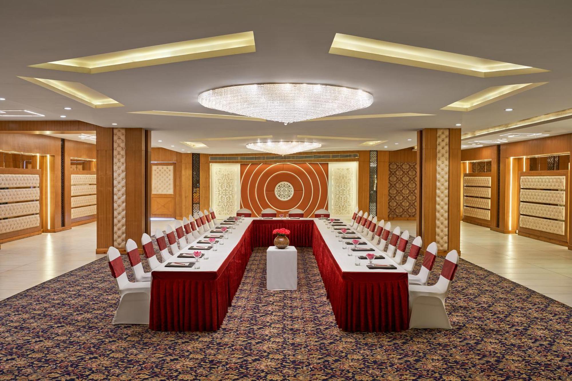 Deventure Shimla Hills Hotel Kandaghat ภายนอก รูปภาพ