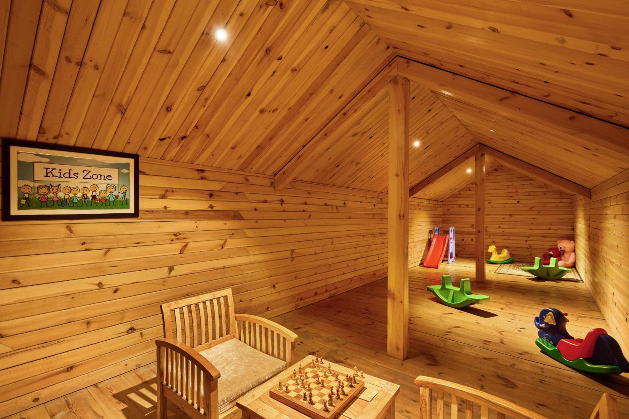 Deventure Shimla Hills Hotel Kandaghat ภายนอก รูปภาพ
