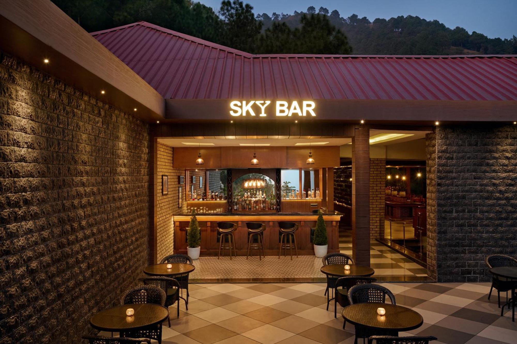 Deventure Shimla Hills Hotel Kandaghat ภายนอก รูปภาพ