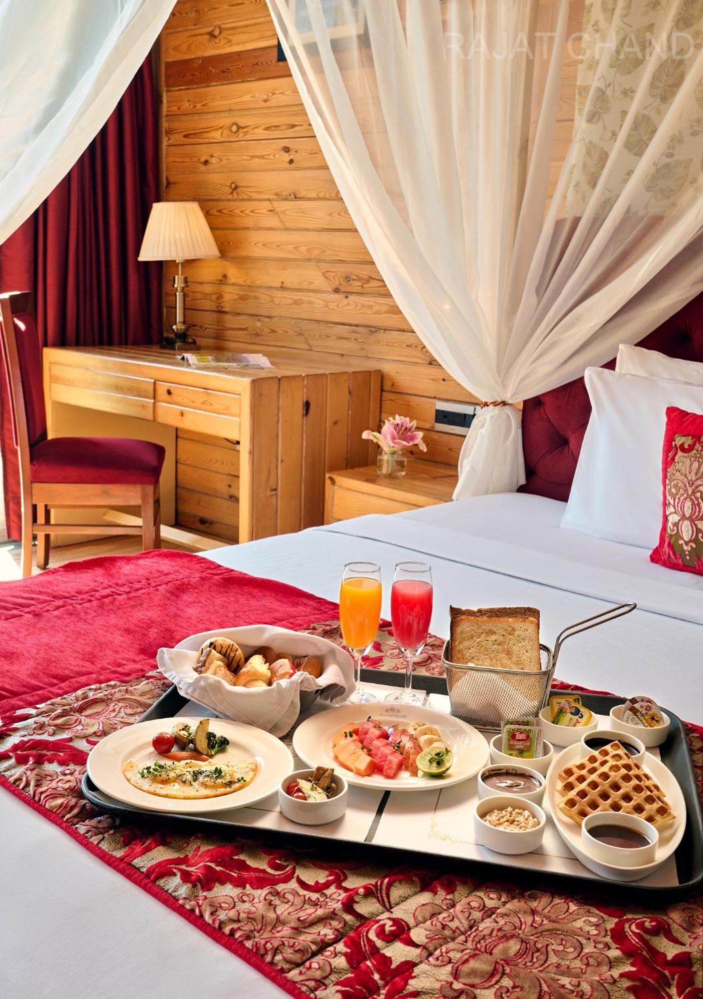 Deventure Shimla Hills Hotel Kandaghat ภายนอก รูปภาพ